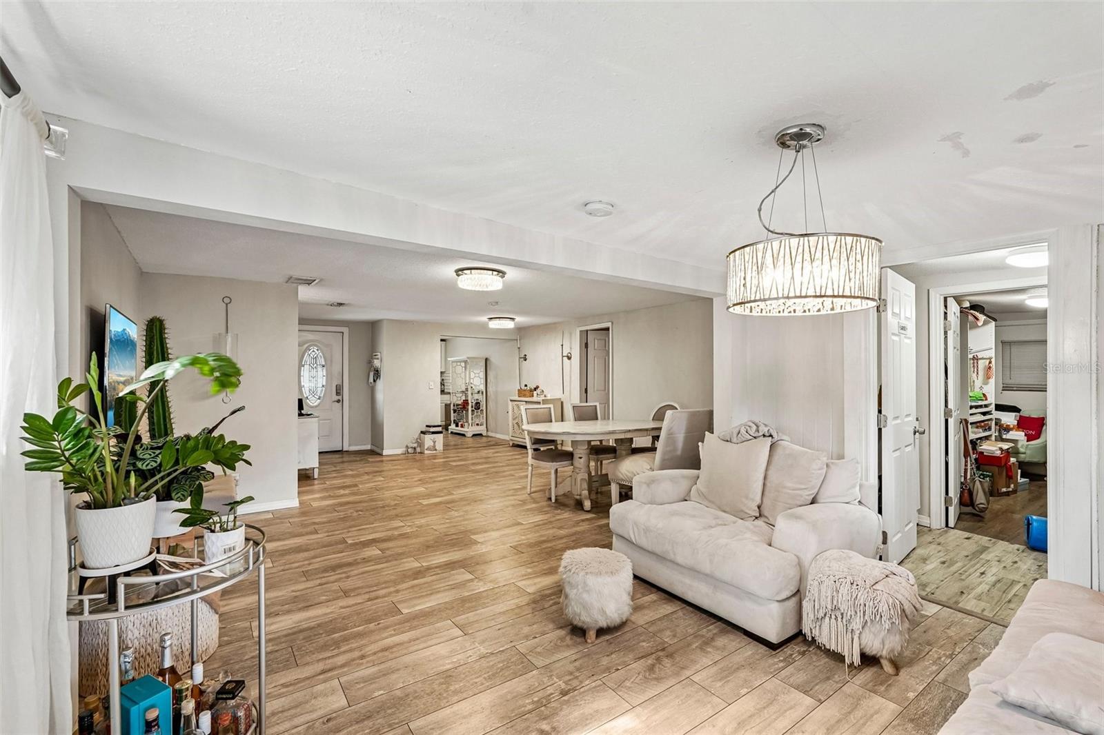 SUNNY LAKES ESTATES - Residential