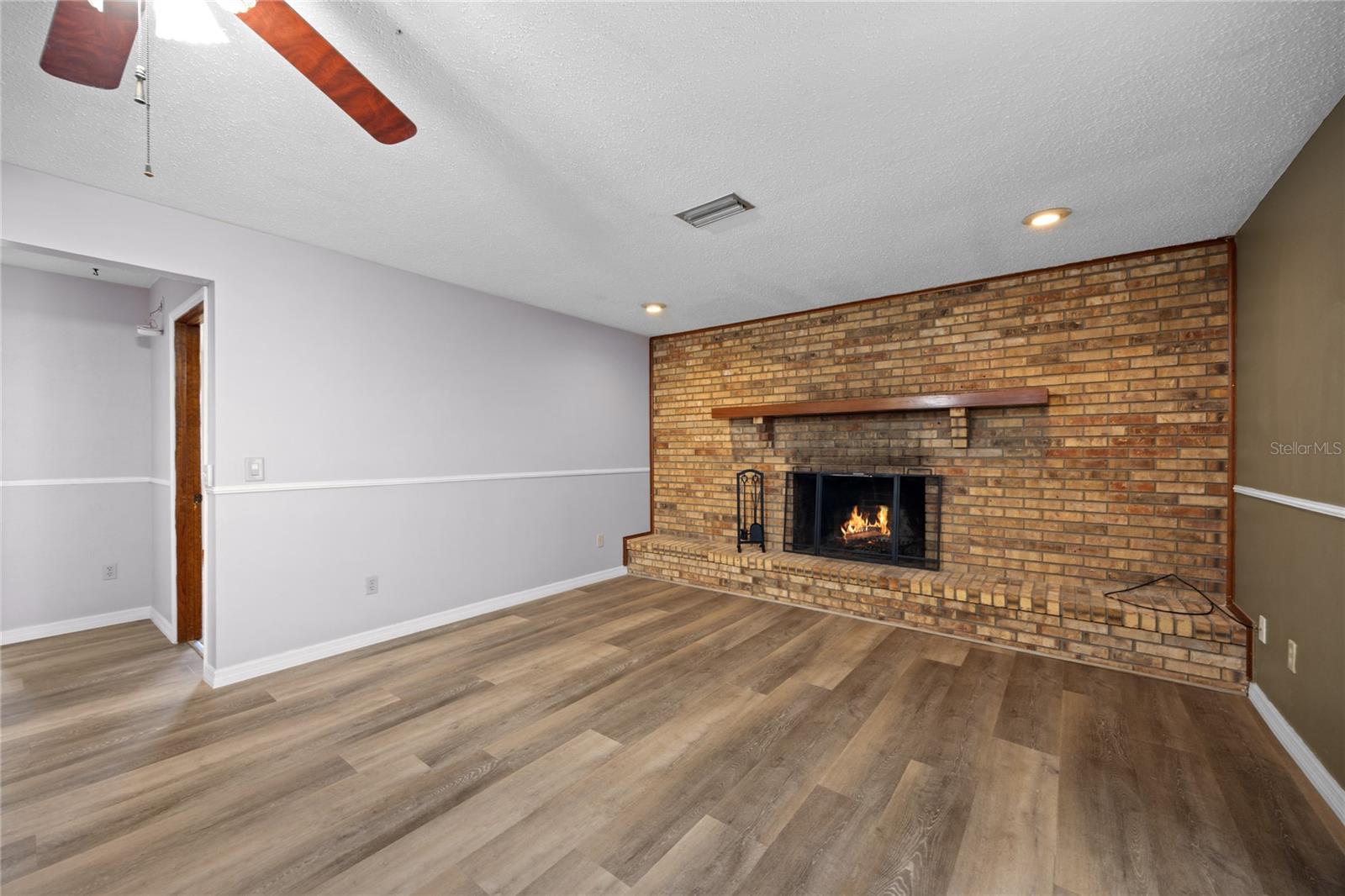 DELTONA LAKES UNIT 07 - Residential