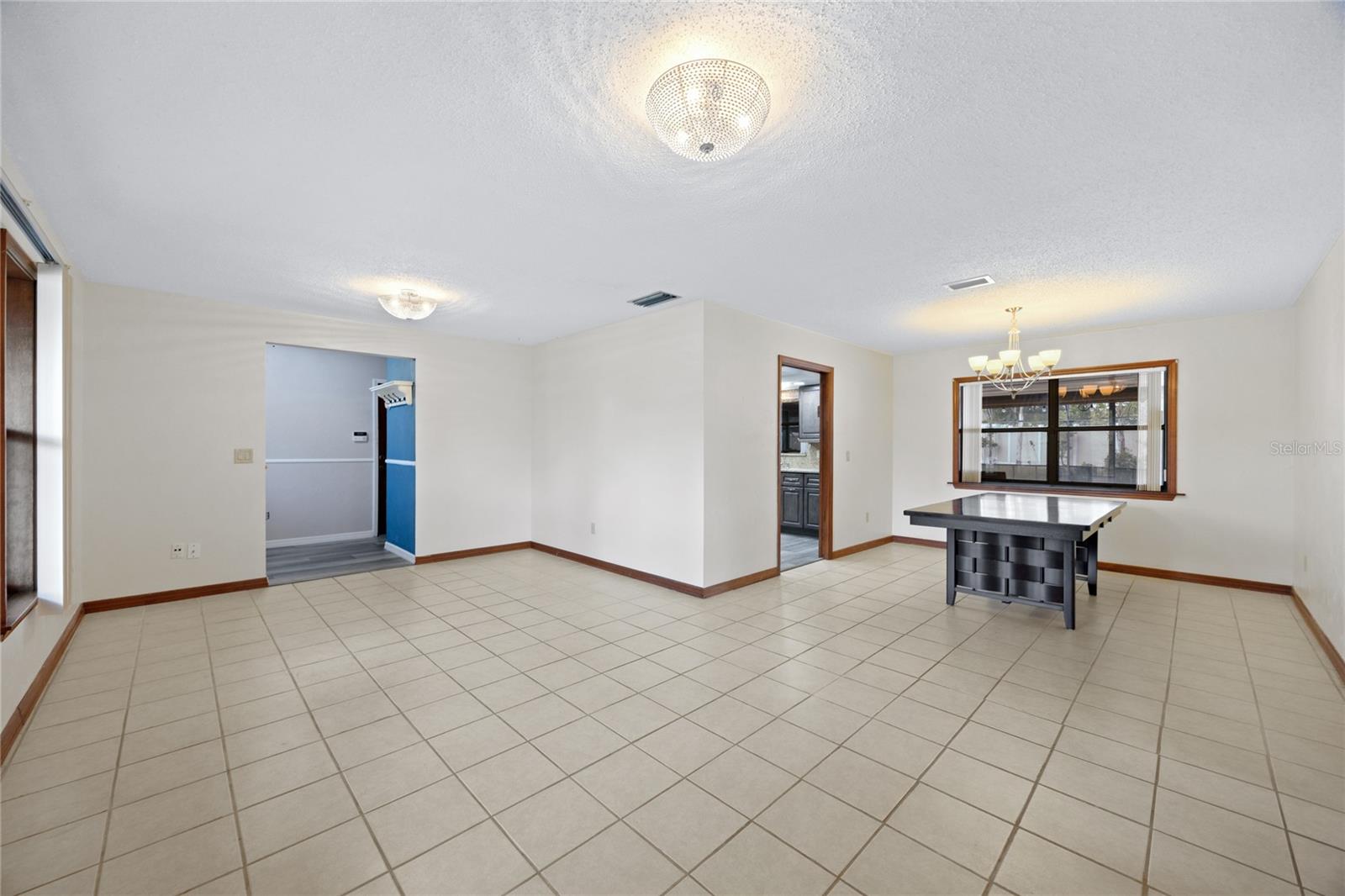 DELTONA LAKES UNIT 07 - Residential