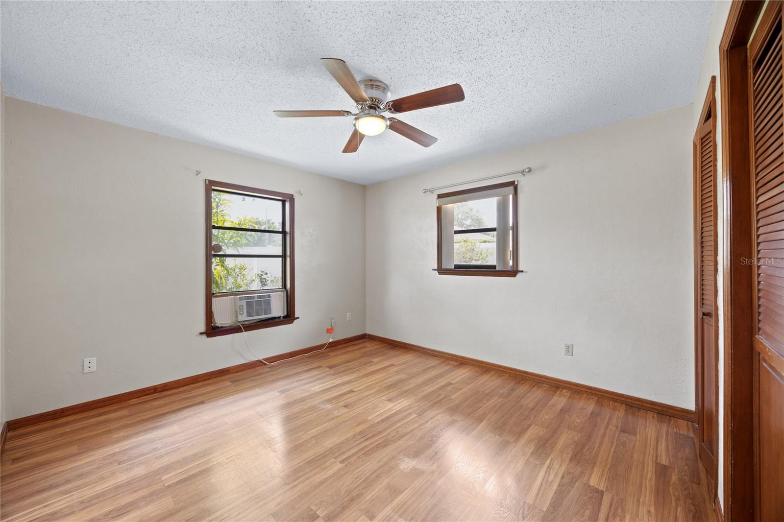 DELTONA LAKES UNIT 07 - Residential