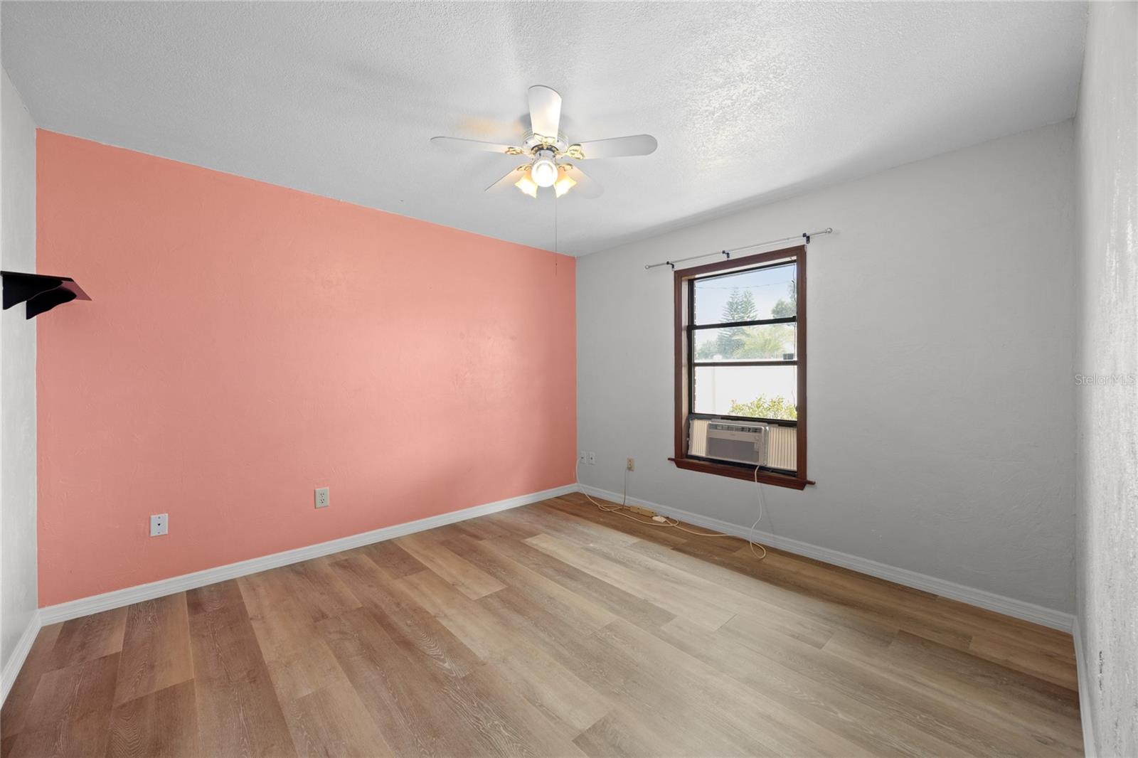 DELTONA LAKES UNIT 07 - Residential