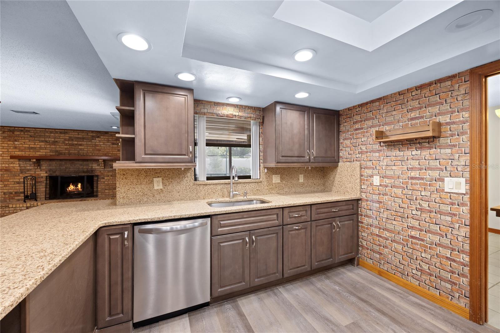 DELTONA LAKES UNIT 07 - Residential