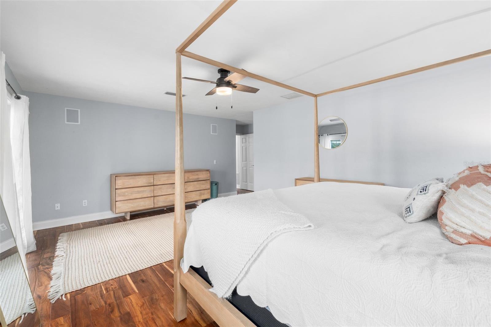 REPLAT - Residential