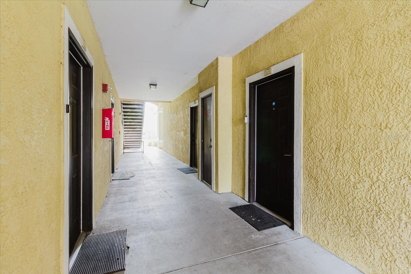 COURTNEY PALMS CONDO - Residential