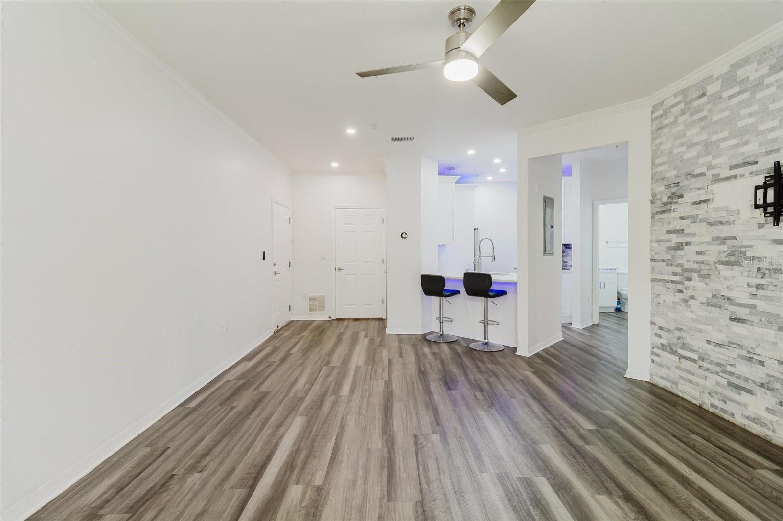 COURTNEY PALMS CONDO - Residential