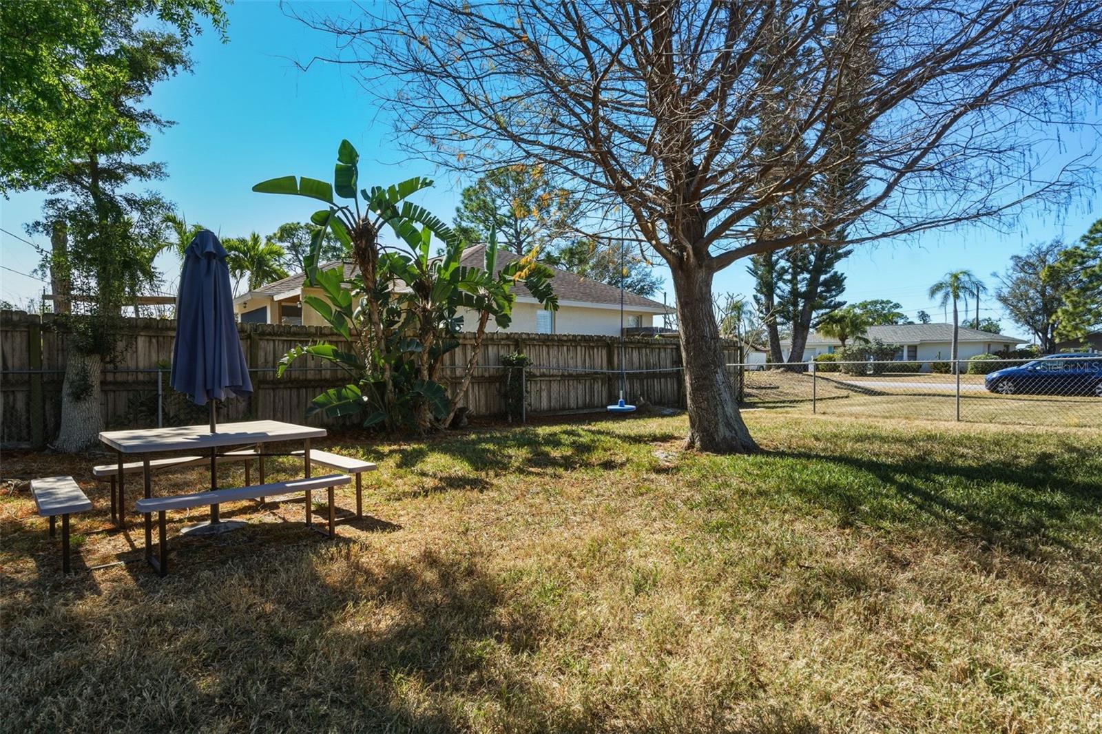 SOUTH VENICE - Residential