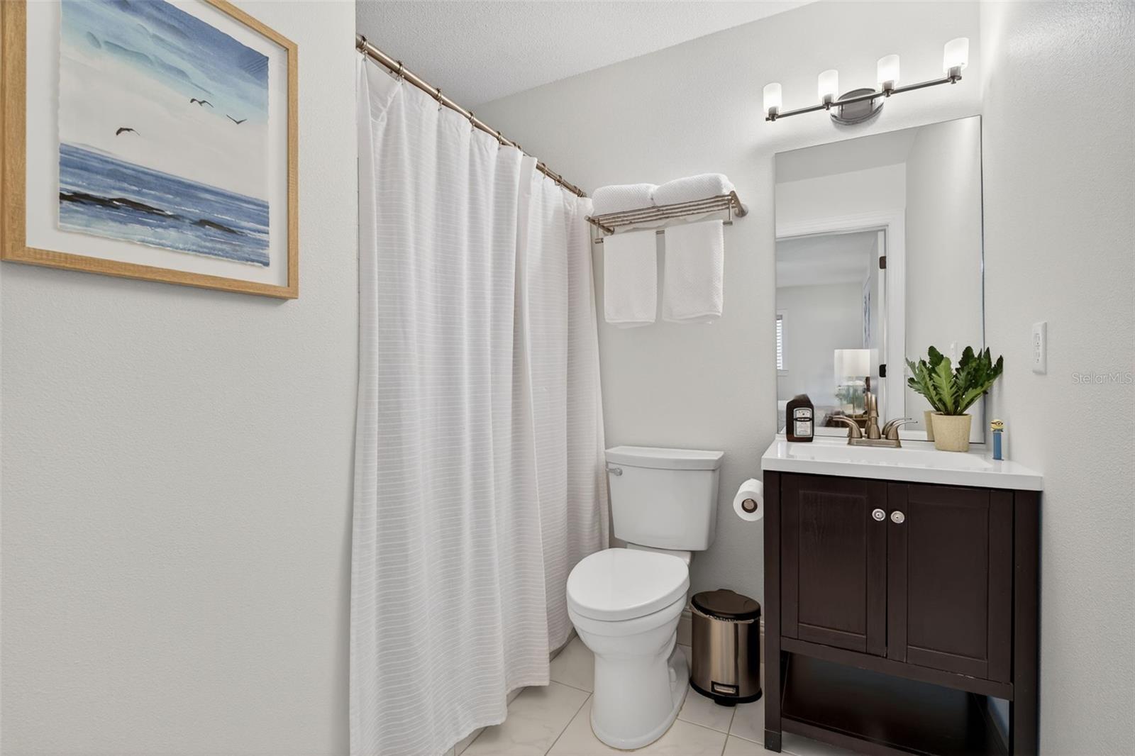 SOUTH VENICE - Residential