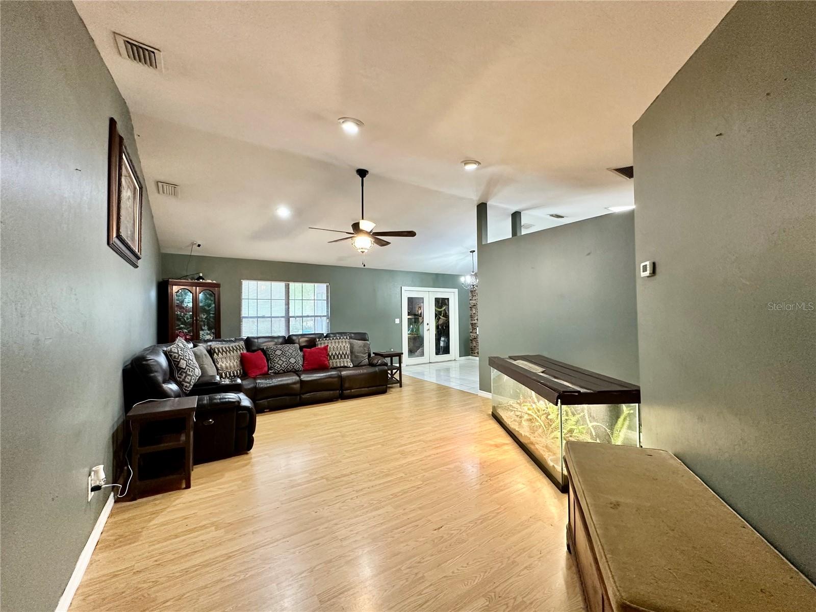 OCALA PARK ESTATE - Residential