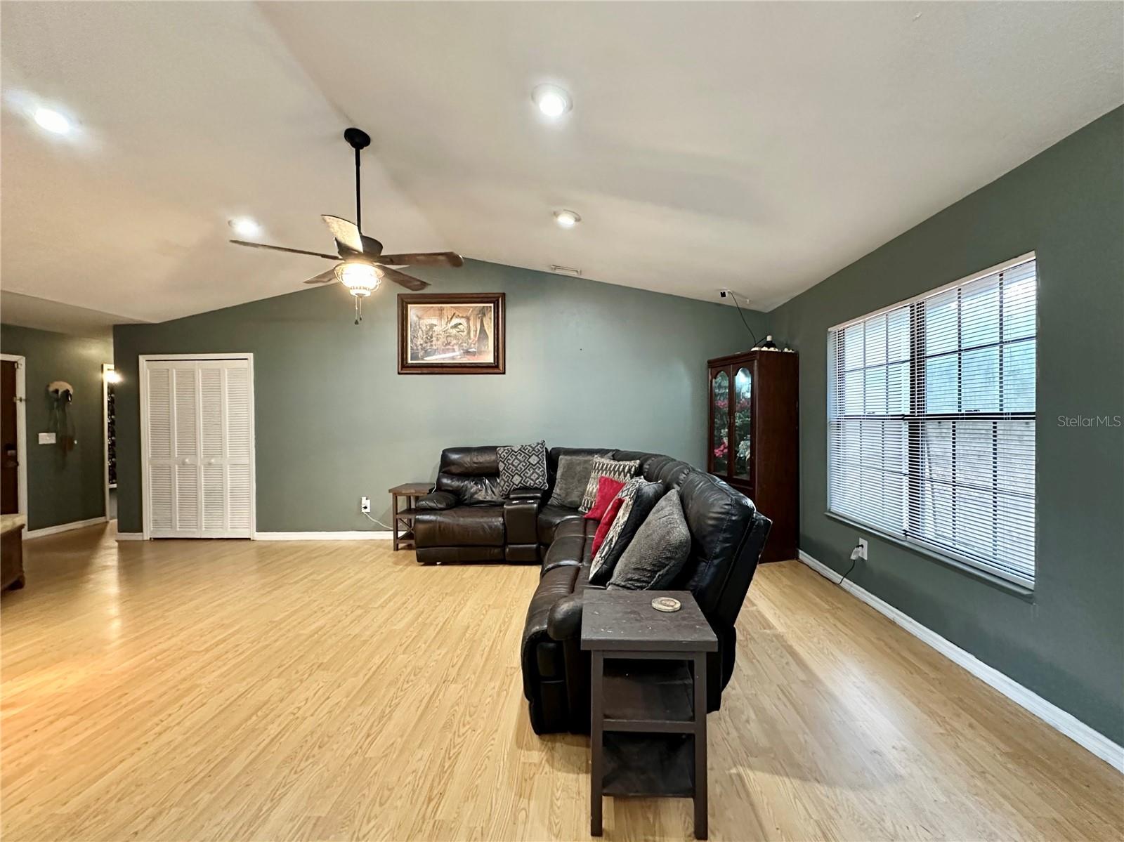 OCALA PARK ESTATE - Residential