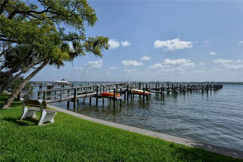 A home in SARASOTA