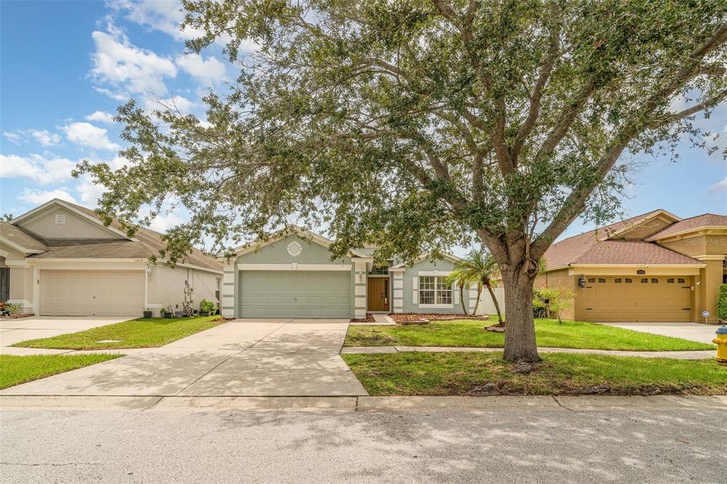 Photo of 13216 Evening Sunset Lane, Riverview, FL 33579 (MLS # O6341726)
