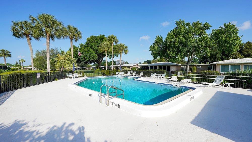 SOUTH GATE VILLAGE GREEN 10 - Residential