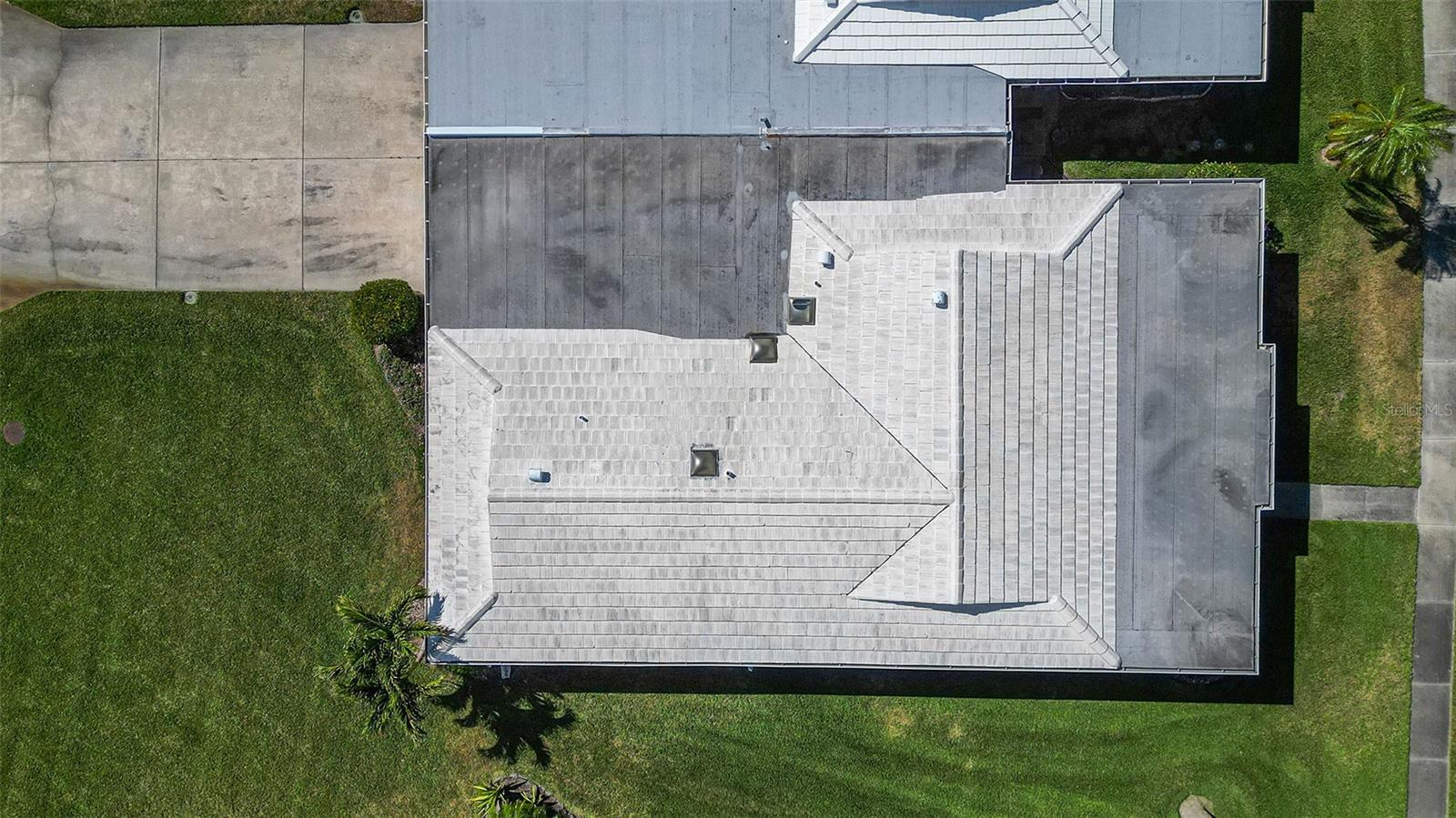 SOUTH GATE VILLAGE GREEN 10 - Residential