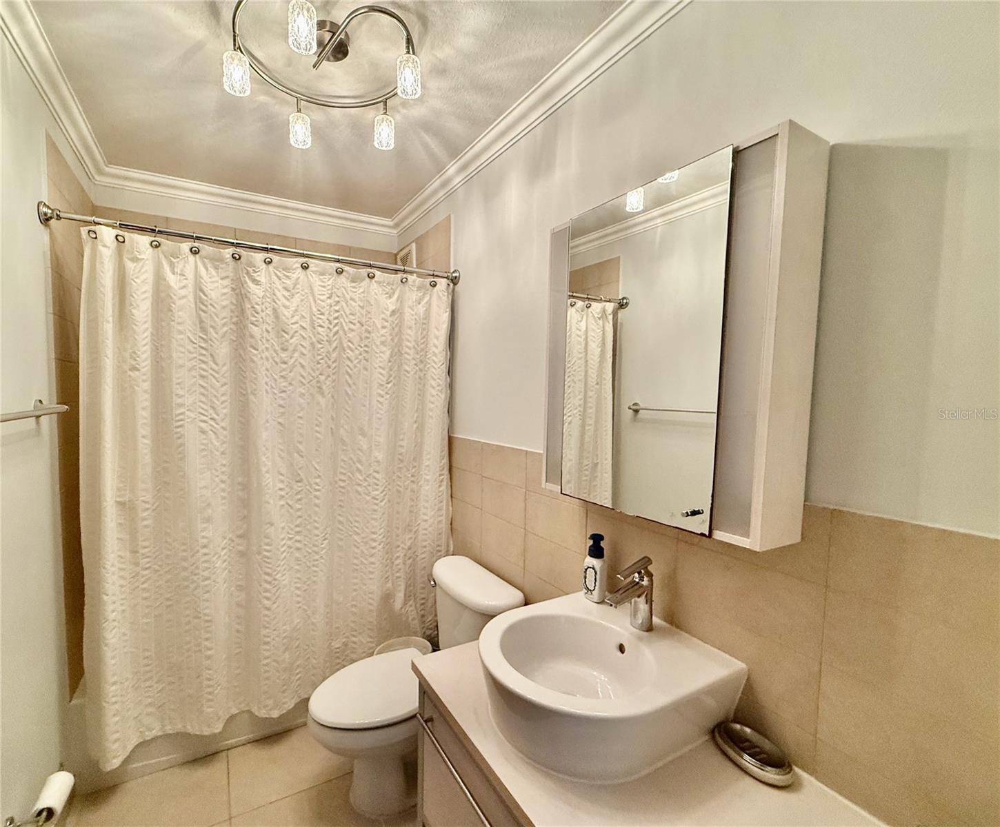 CONDOMINIO CASA MAGGIORE - Residential Lease