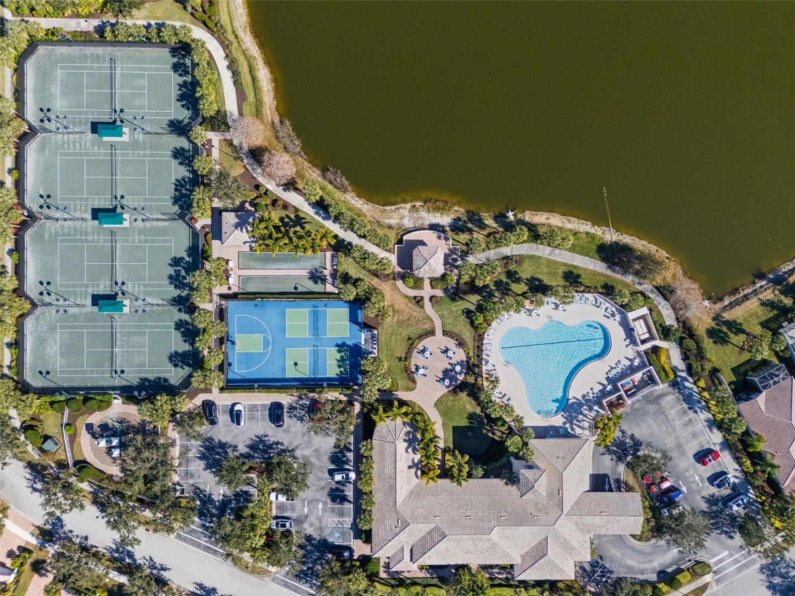 LAKESIDE AT ISLES ON PLMER RCH - Residential