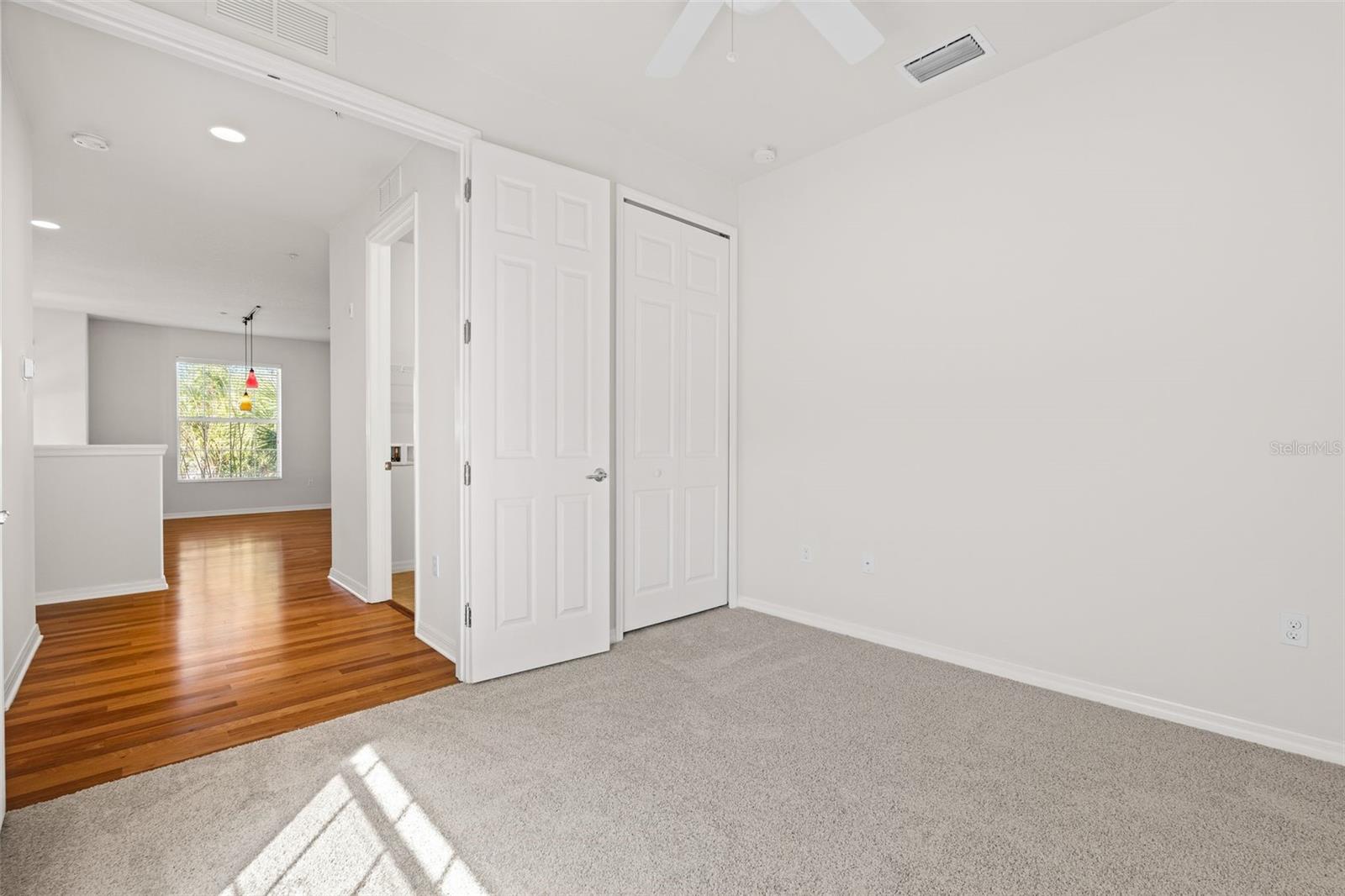 LAKESIDE AT ISLES ON PLMER RCH - Residential