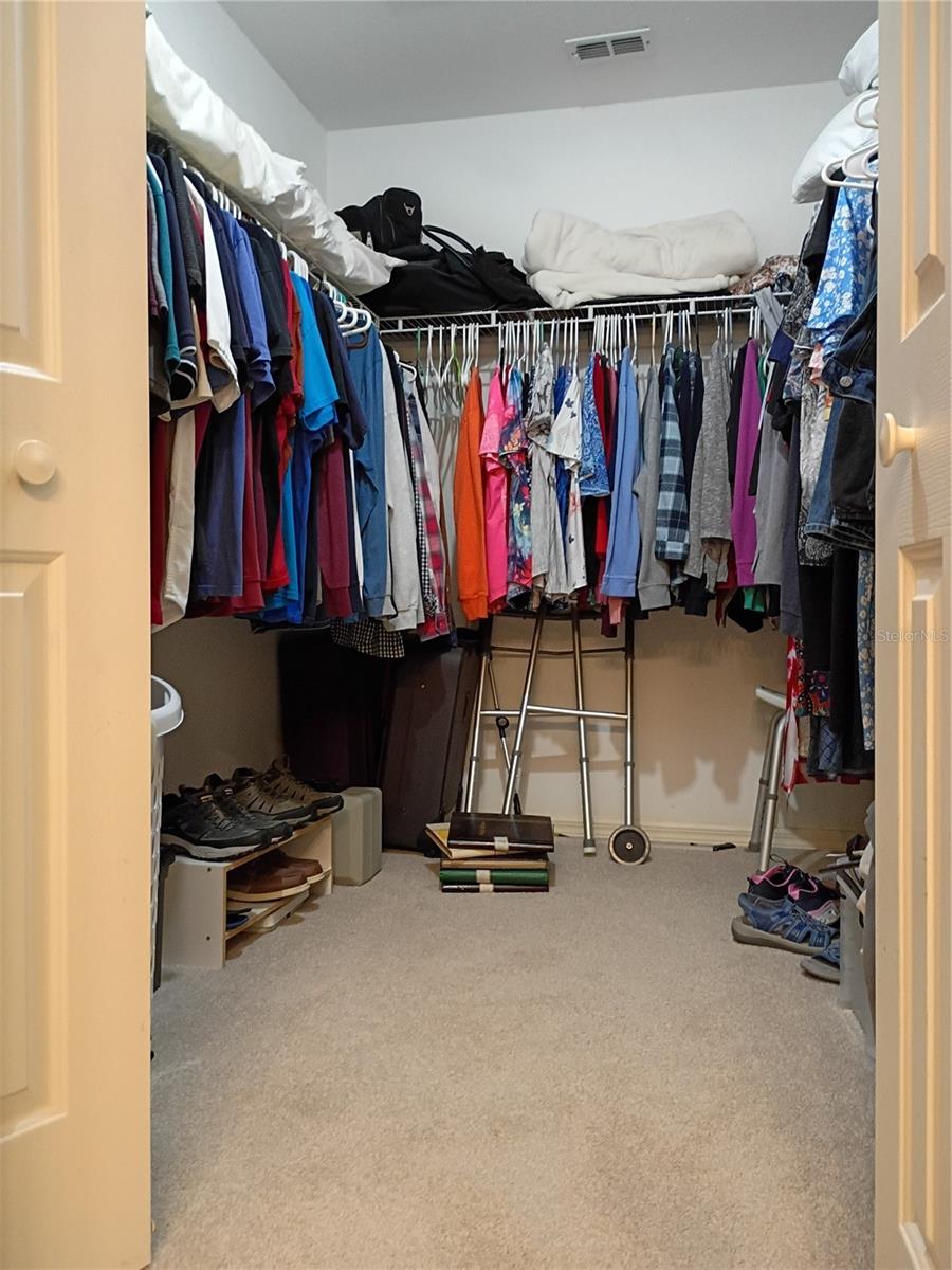 TOWN HOMES AT SPRUCE CREEK PRESERVE - Residential