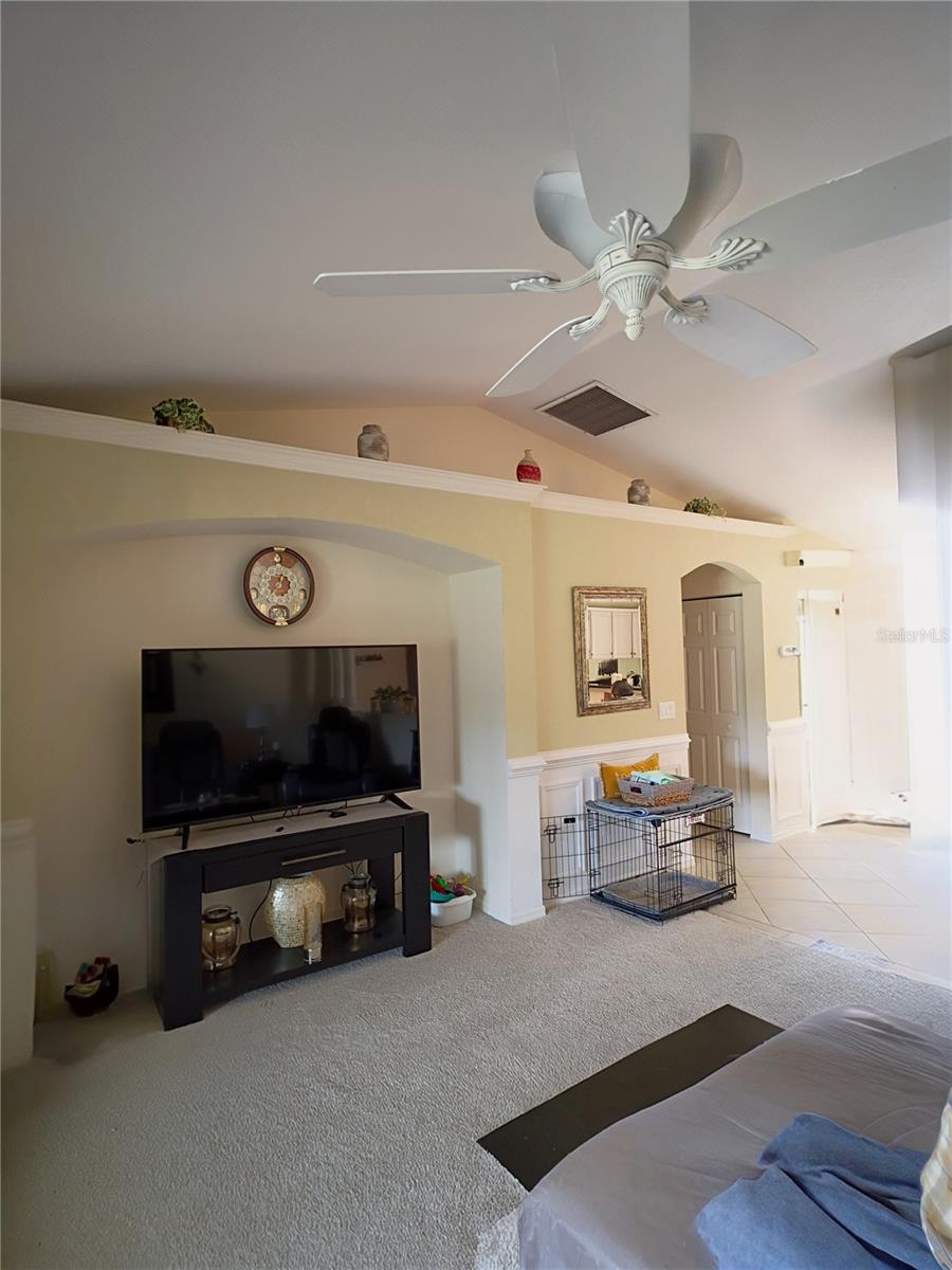 TOWN HOMES AT SPRUCE CREEK PRESERVE - Residential