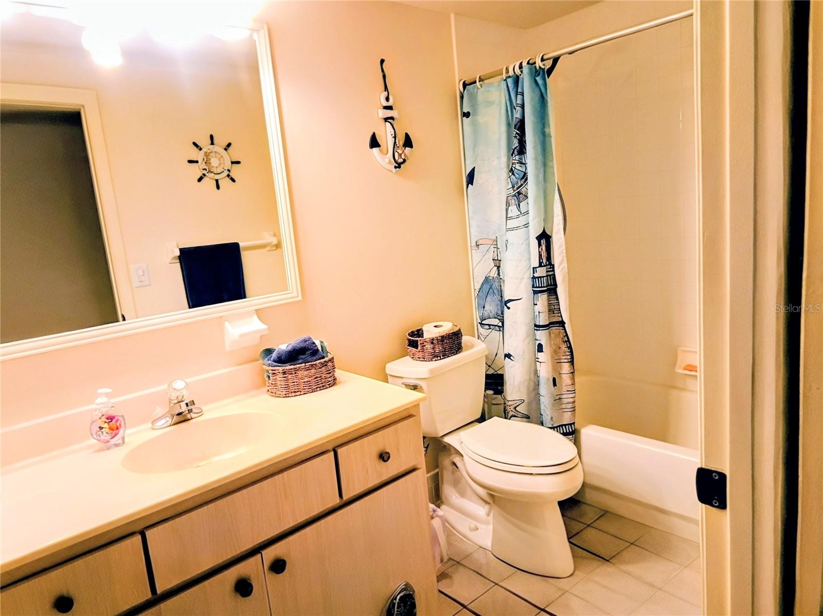 TOWN HOMES AT SPRUCE CREEK PRESERVE - Residential