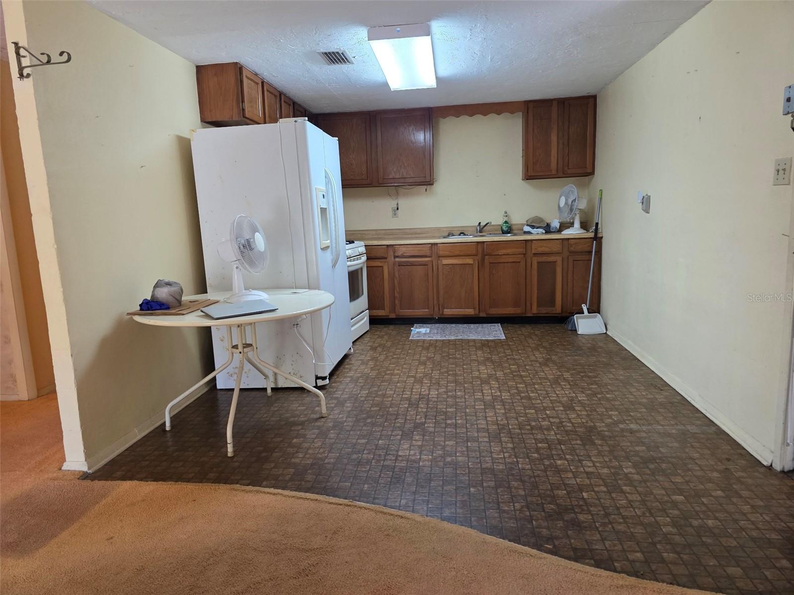 NEW GV WAITS SUB - Residential