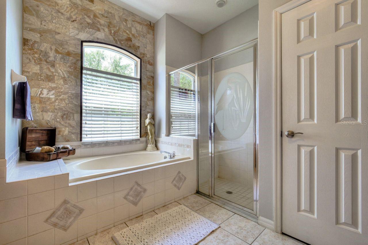 HEATHROW - Residential Lease