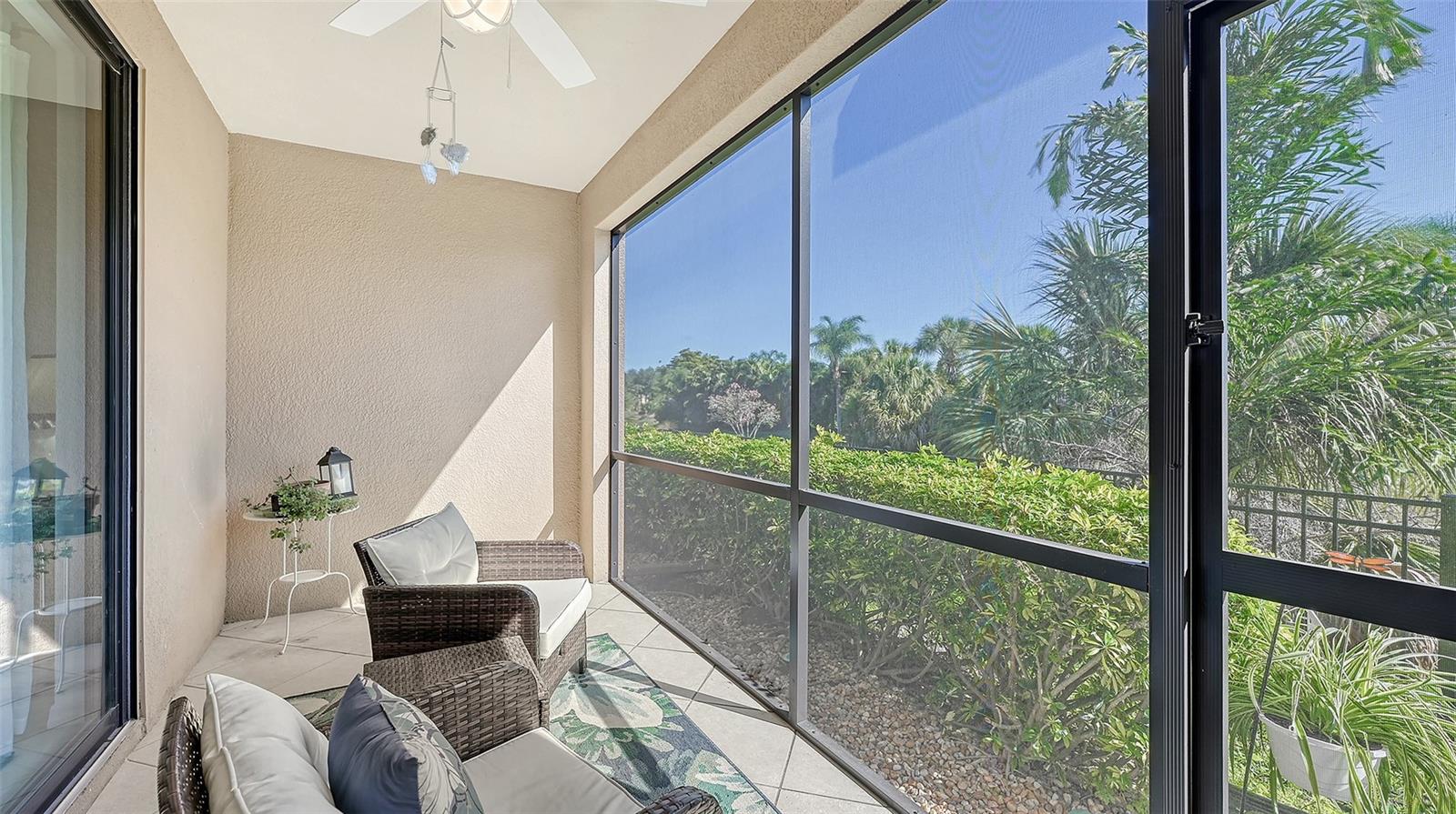 PALMA SOLA TRACE - Residential