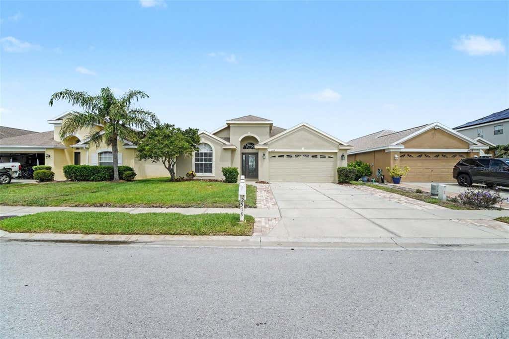 Photo of 2519 Big Pine Drive, Holiday, FL 34691 (MLS # TB8515728)