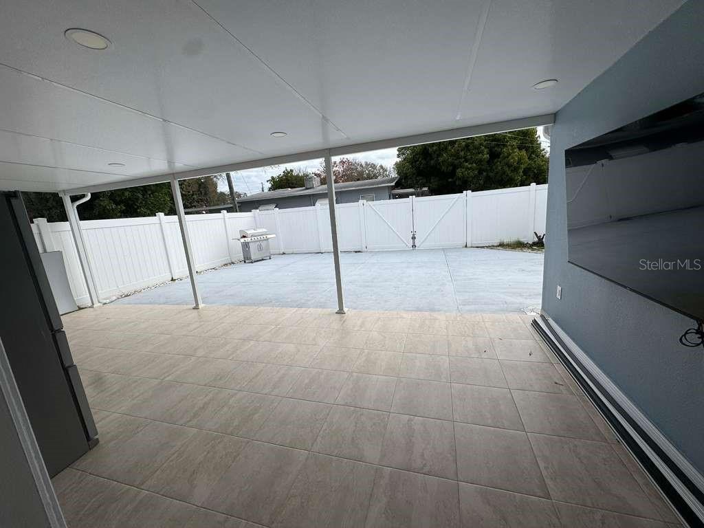 CLEAR VISTA - Residential