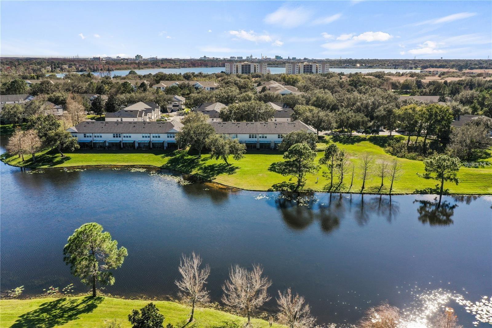 VISTAS/STONEBRIDGE PLACE CONDO - Residential