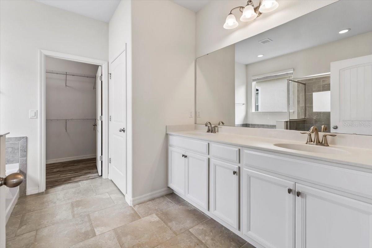 GRANDE CHAMPION - Residential