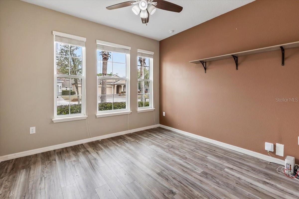 GRANDE CHAMPION - Residential