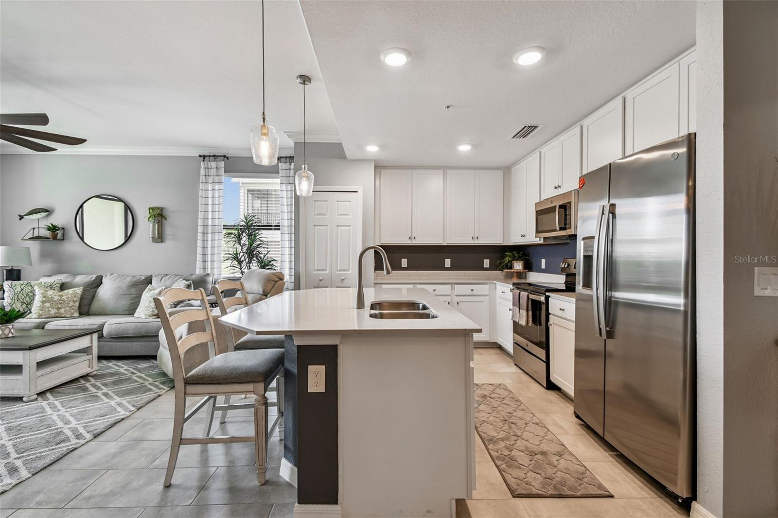 TERRACE VII AT LAKEWOOD NATIONAL PH I - Residential