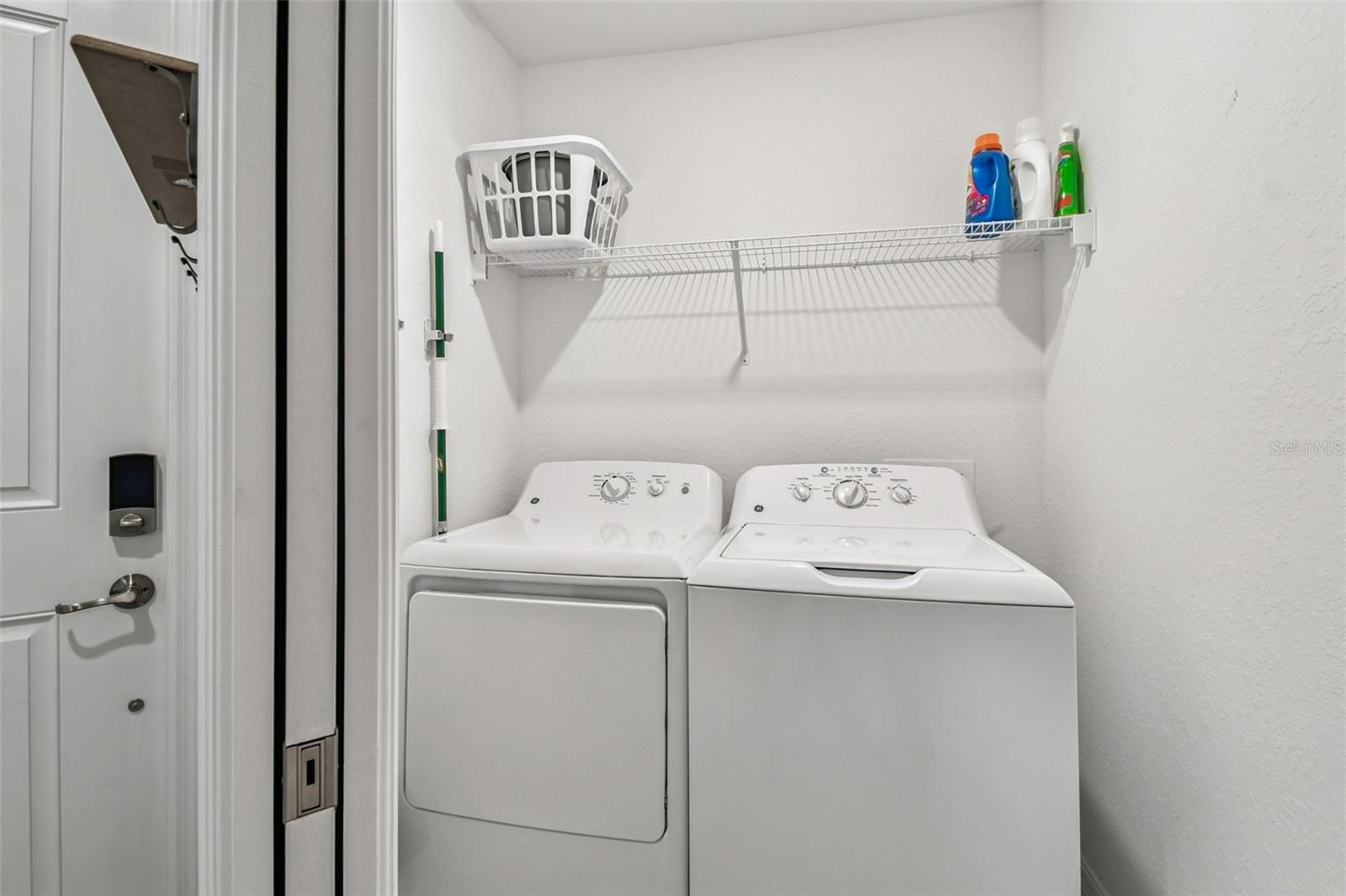 TERRACE VII AT LAKEWOOD NATIONAL PH I - Residential