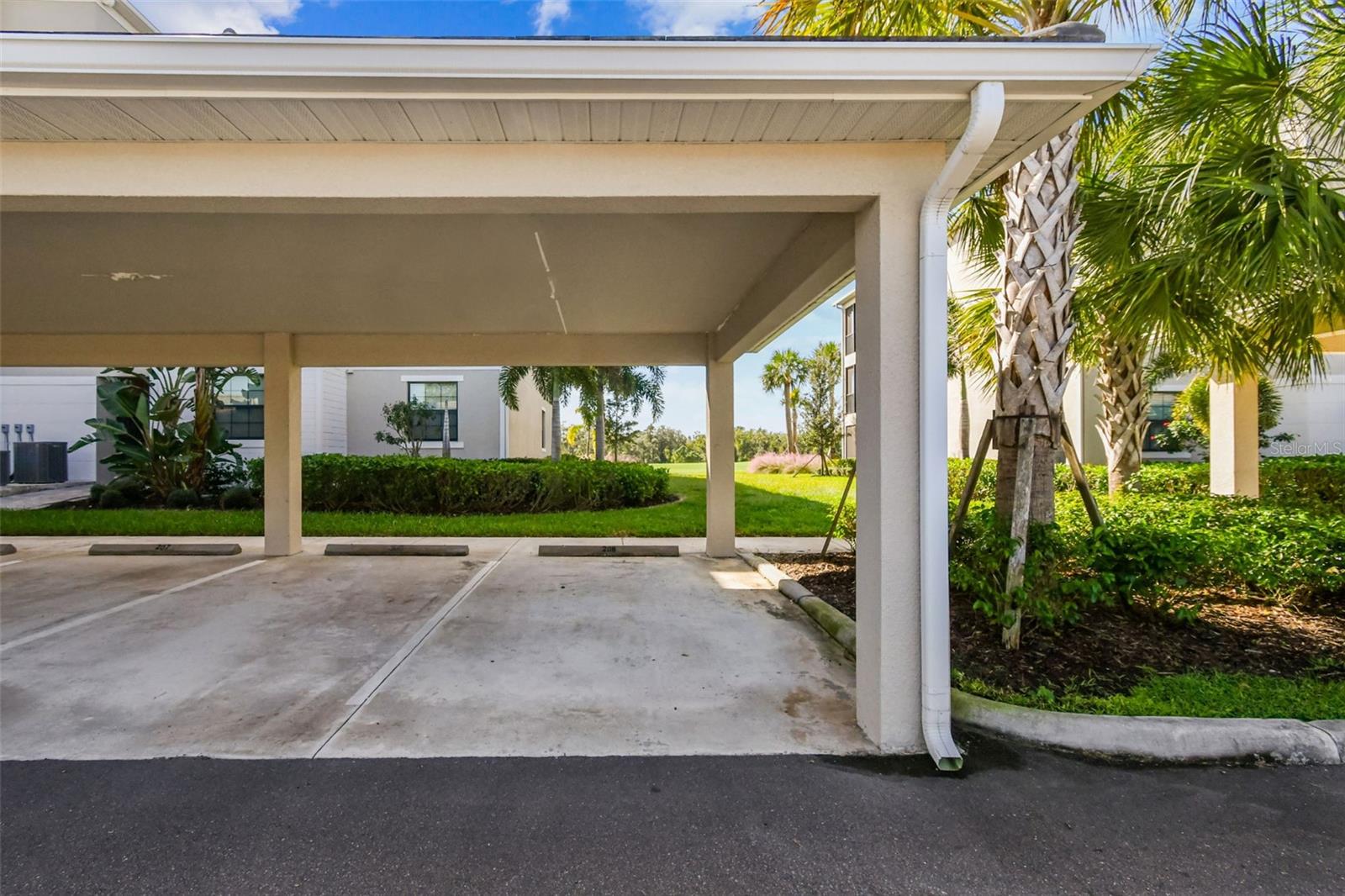 TERRACE VII AT LAKEWOOD NATIONAL PH I - Residential