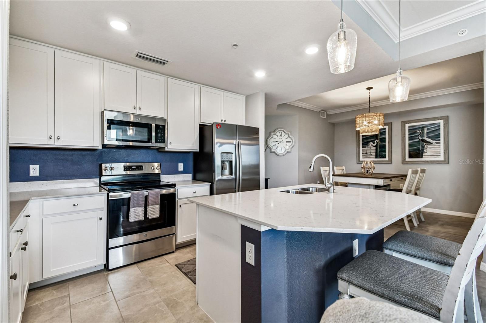 TERRACE VII AT LAKEWOOD NATIONAL PH I - Residential