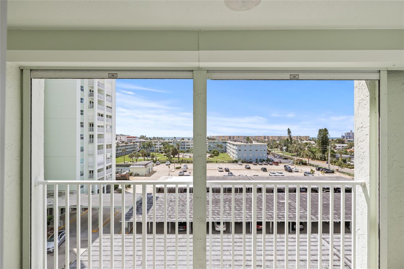 THREE PALMS POINTE CONDO - Residential