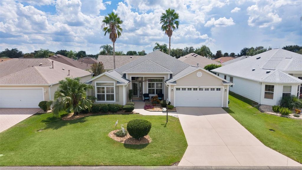 Photo of 1688 Huntington Path, The Villages, FL 32162 (MLS # G5102297)
