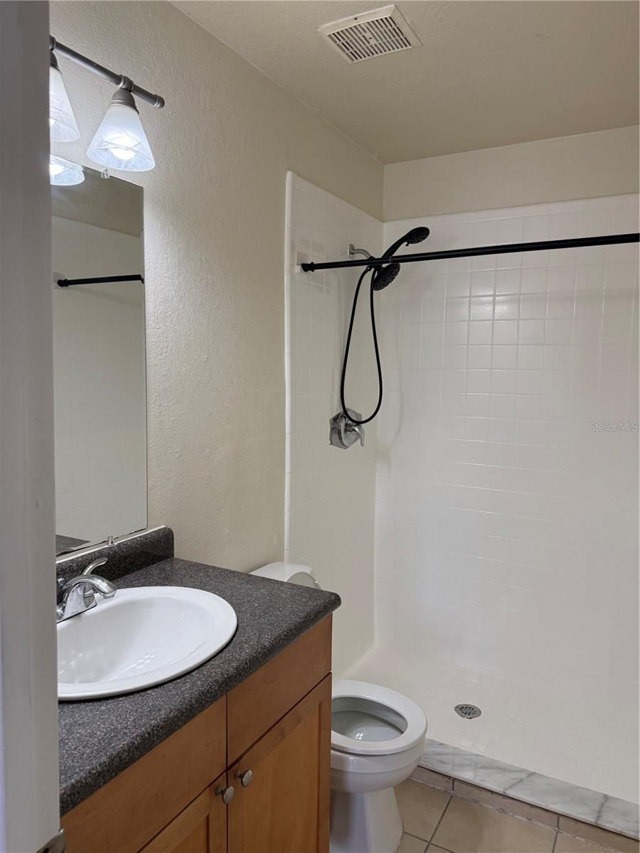 STRATFORD A WINTER PARK CONDO - Residential