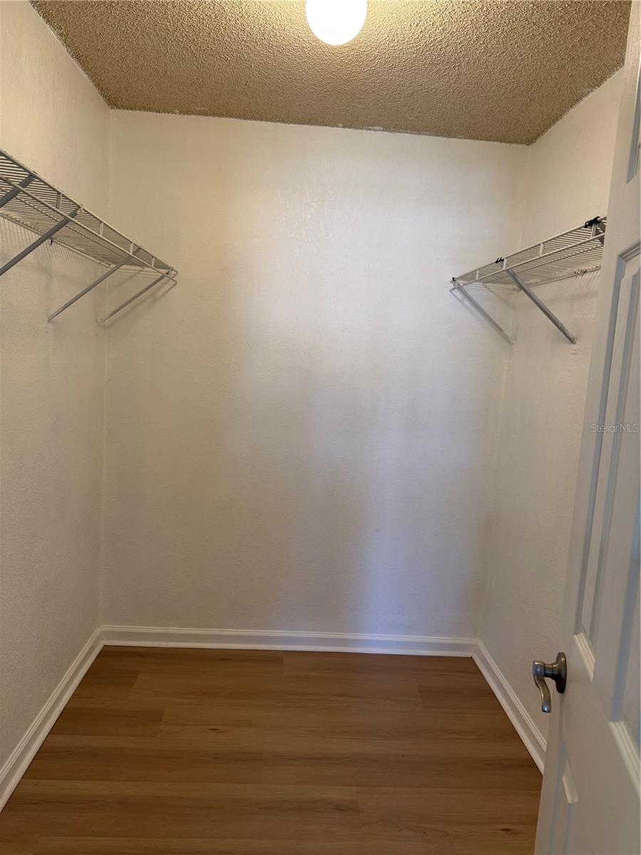 STRATFORD A WINTER PARK CONDO - Residential