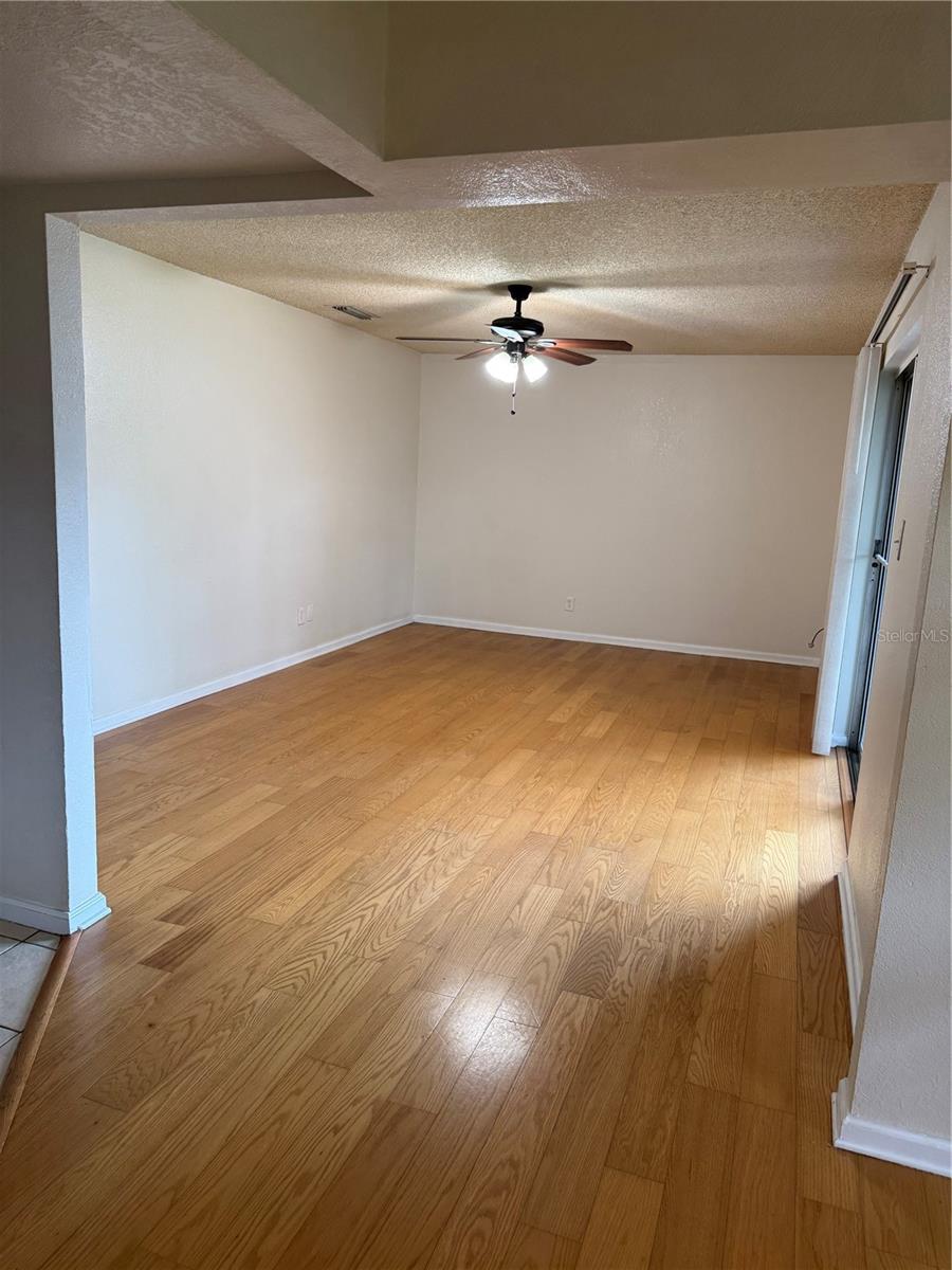 STRATFORD A WINTER PARK CONDO - Residential