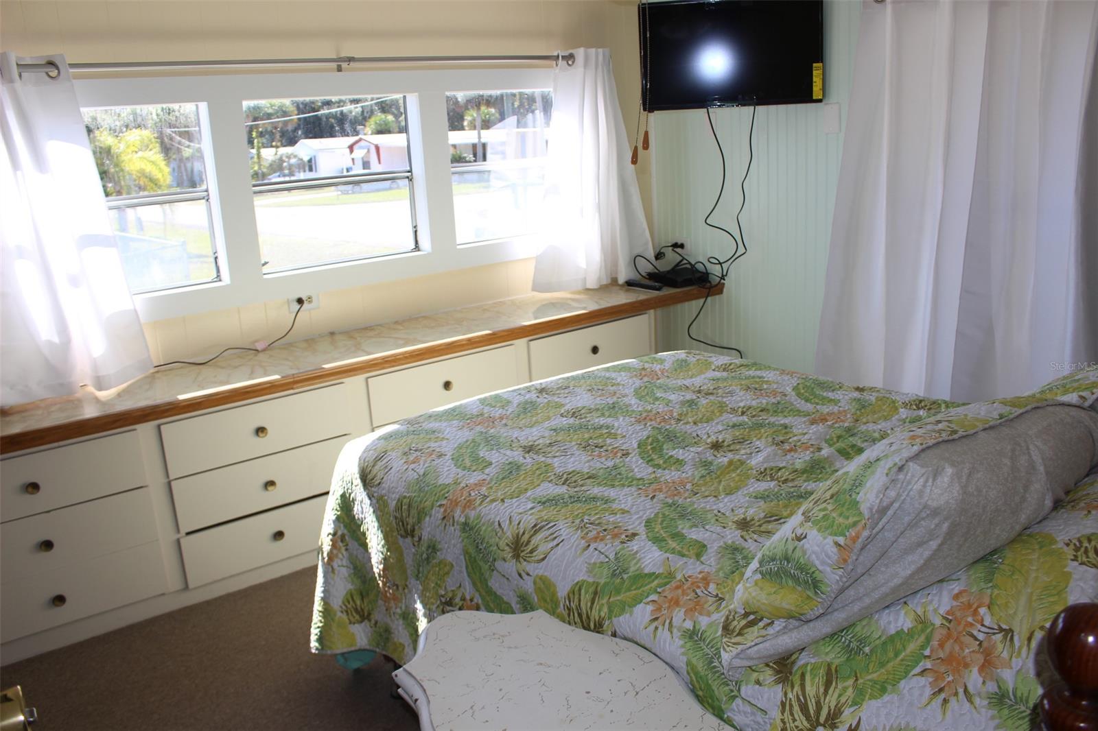 South Waterfront Park - Residential Lease