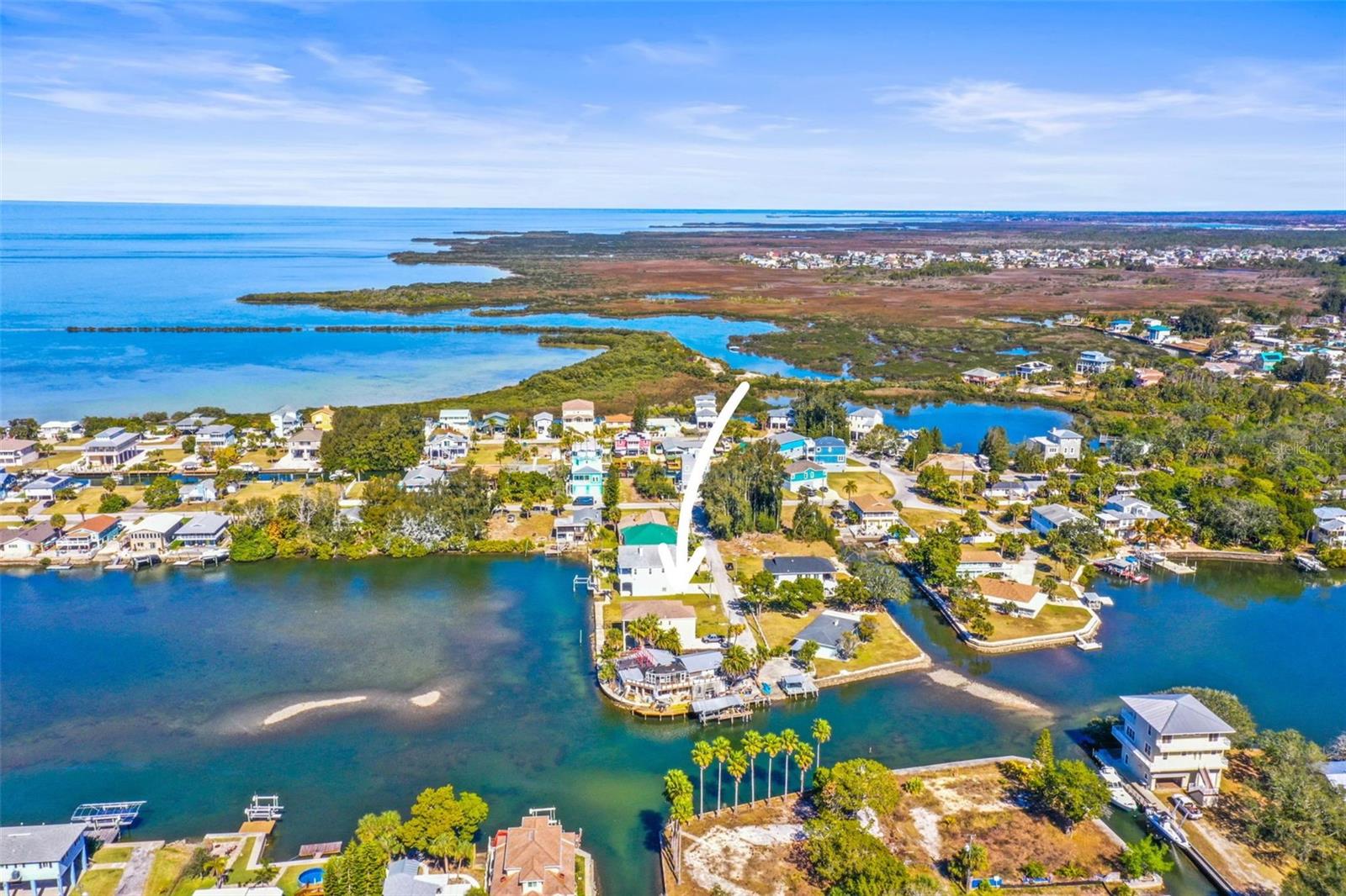 DRIFTWOOD ISLES - Land