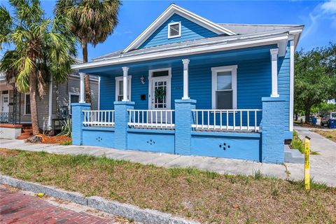 A home in TAMPA