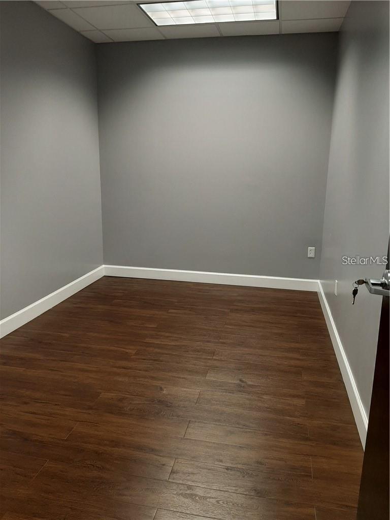 WINDERMERE BUS CENTER - Commercial Lease