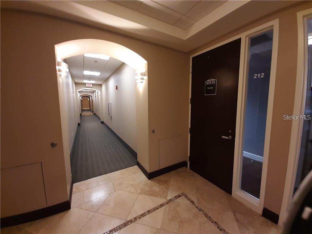 WINDERMERE BUS CENTER - Commercial Lease