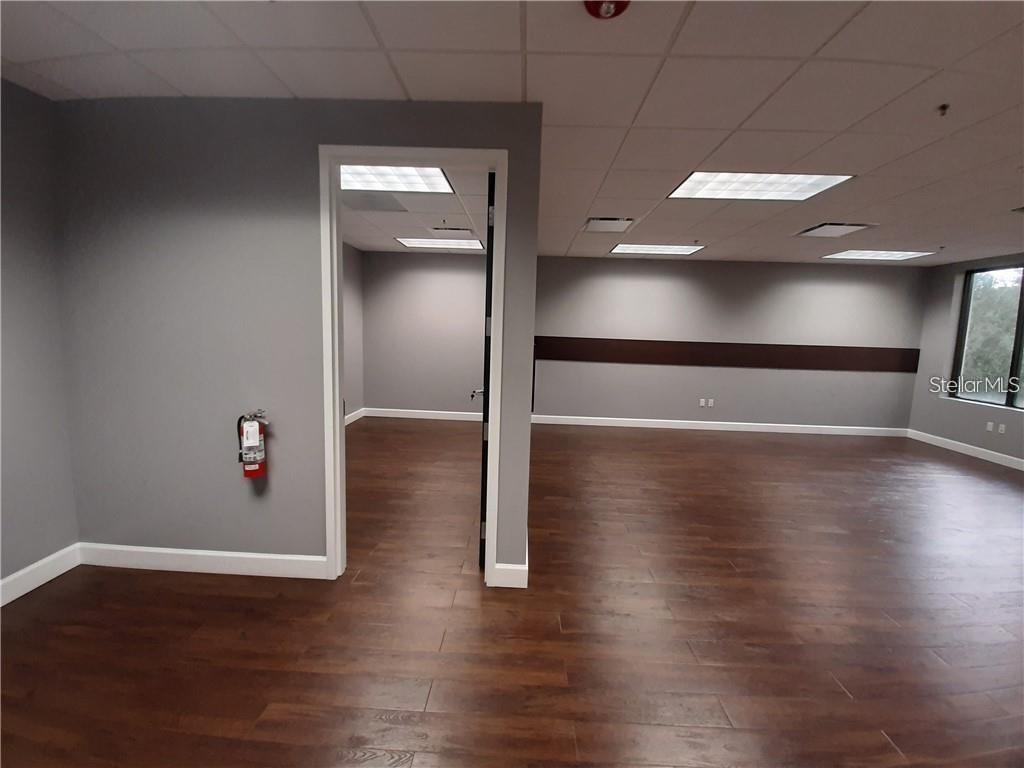 WINDERMERE BUS CENTER - Commercial Lease