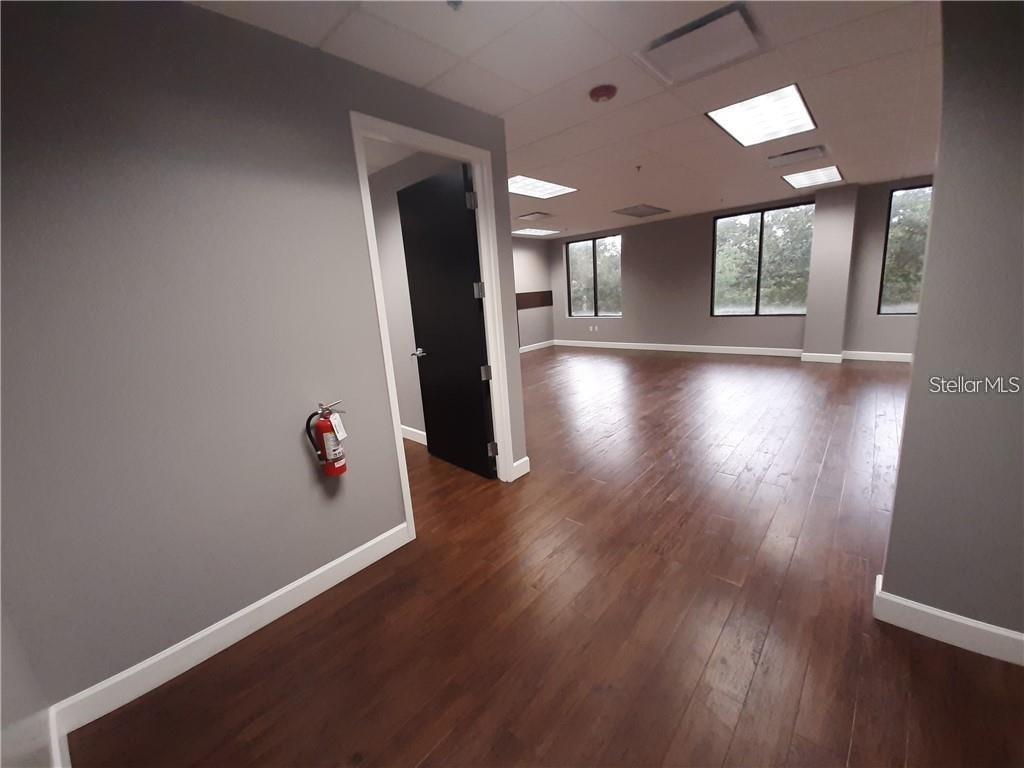 WINDERMERE BUS CENTER - Commercial Lease