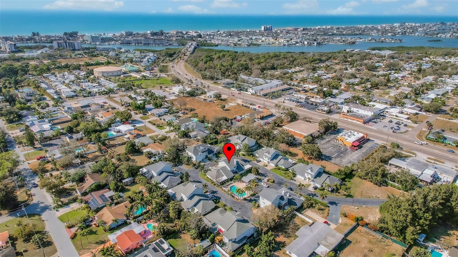 11722 CURRIE LANE F2