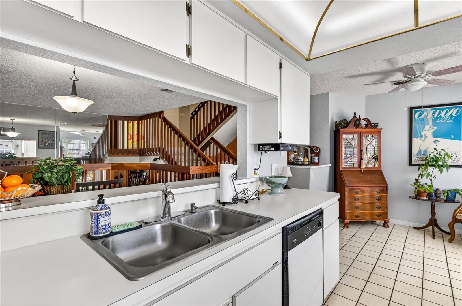 CARIBBEAN COVE - Residential