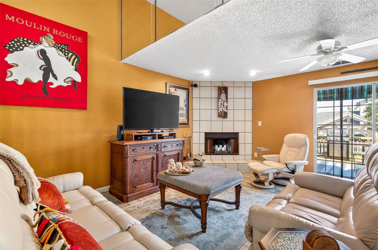 CARIBBEAN COVE - Residential